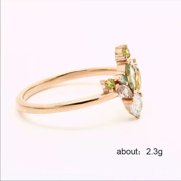 New Elegant 18K Rose Gold Bridal Emerald Ring - Picture 4 of 4